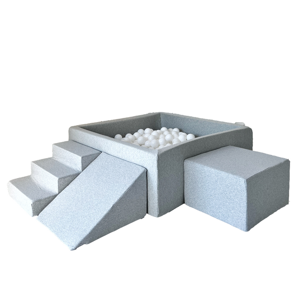 lichtgrijs light grey vierkant ballenbad vierkante ballenbak speelset playset speelblokken foamblokken zachte blokken moje