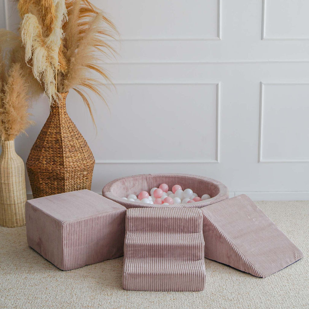 rib velvet roze pink dirty pink oud roze speelblokken zachte blokken foamblokken ballenbad ballenbak accessoires hindernissenparcours moje ballenbadballen ballenbakballen