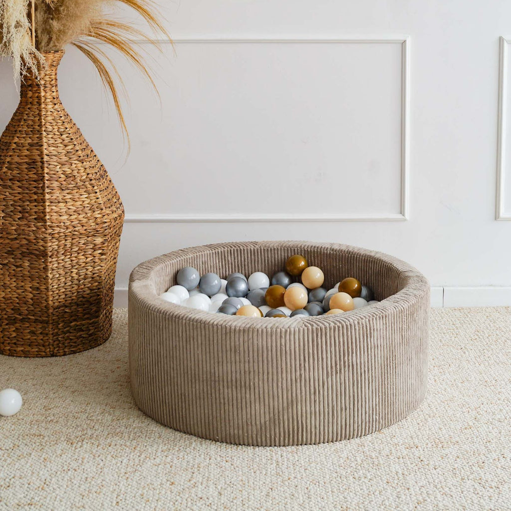 ballenbad rond ronde ballenbak moje rib dark beige bruin ballenbadballen ballenbakballen 