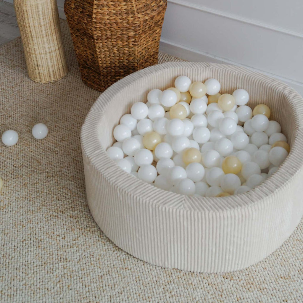 ballenbad rond ronde ballenbak cream beige rib stof velvet ballenbadballen ballenbakballen moje