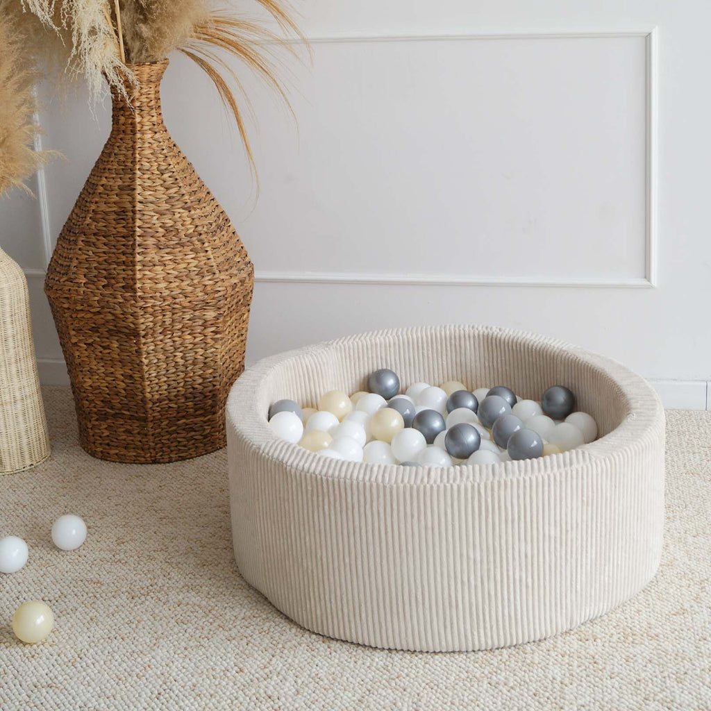ballenbad rond ronde ballenbak cream beige rib stof velvet ballenbadballen ballenbakballen moje