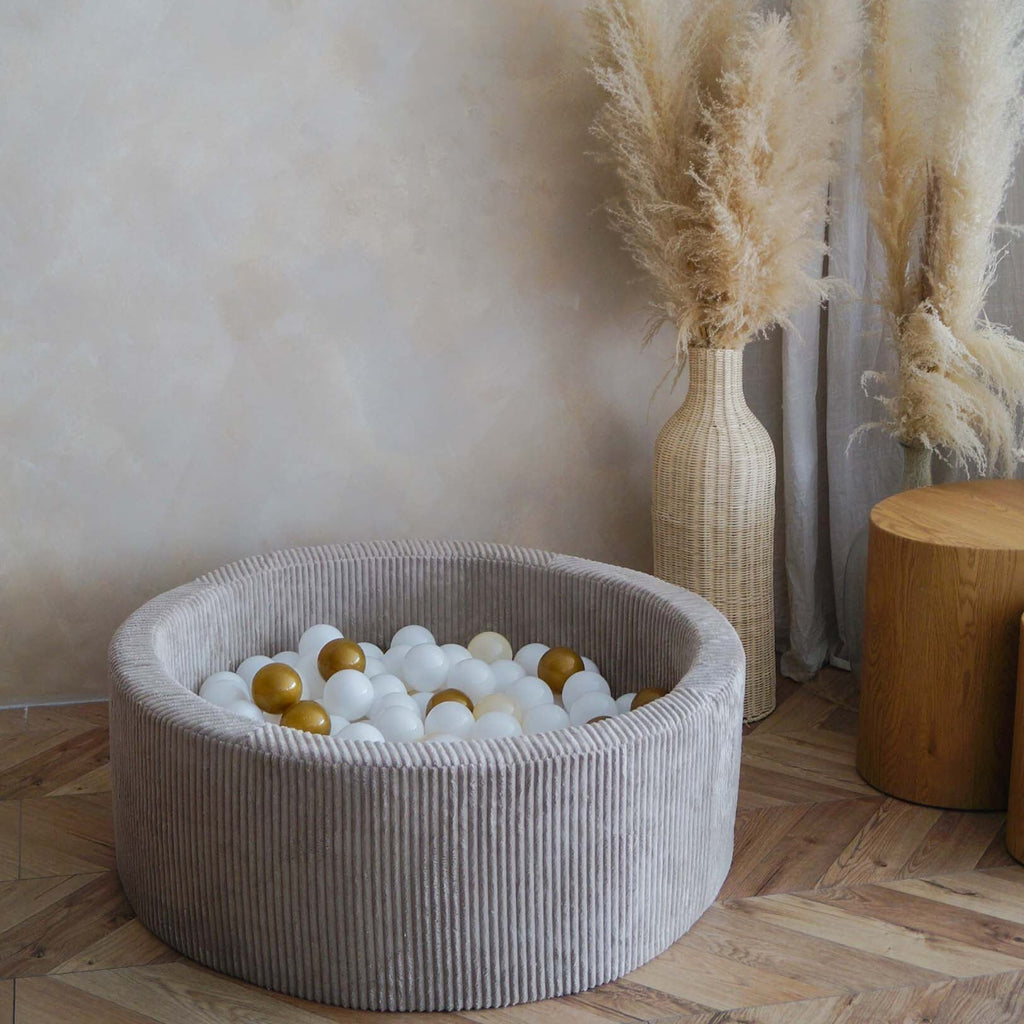 rib grijs grey rond ballenbad ballenbak moje ballenbadballen ballenbakballen