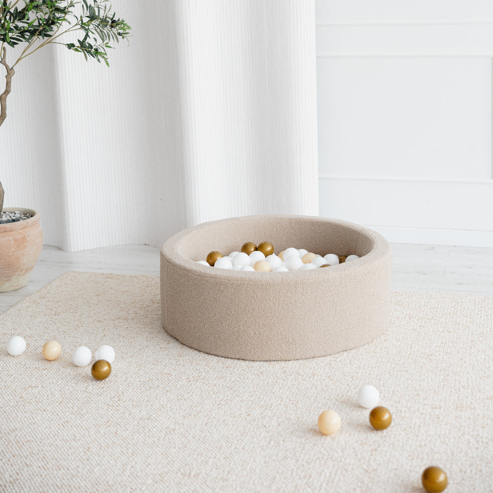 bouclé boucle beige bruin ballenbad ballenbak ballenbadballen ballenbakballen rond 30 hoog moje