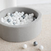 bouclé boucle grijs grey ballenbad ballenbak ballenbadballen ballenbakballen rond 30 hoog moje